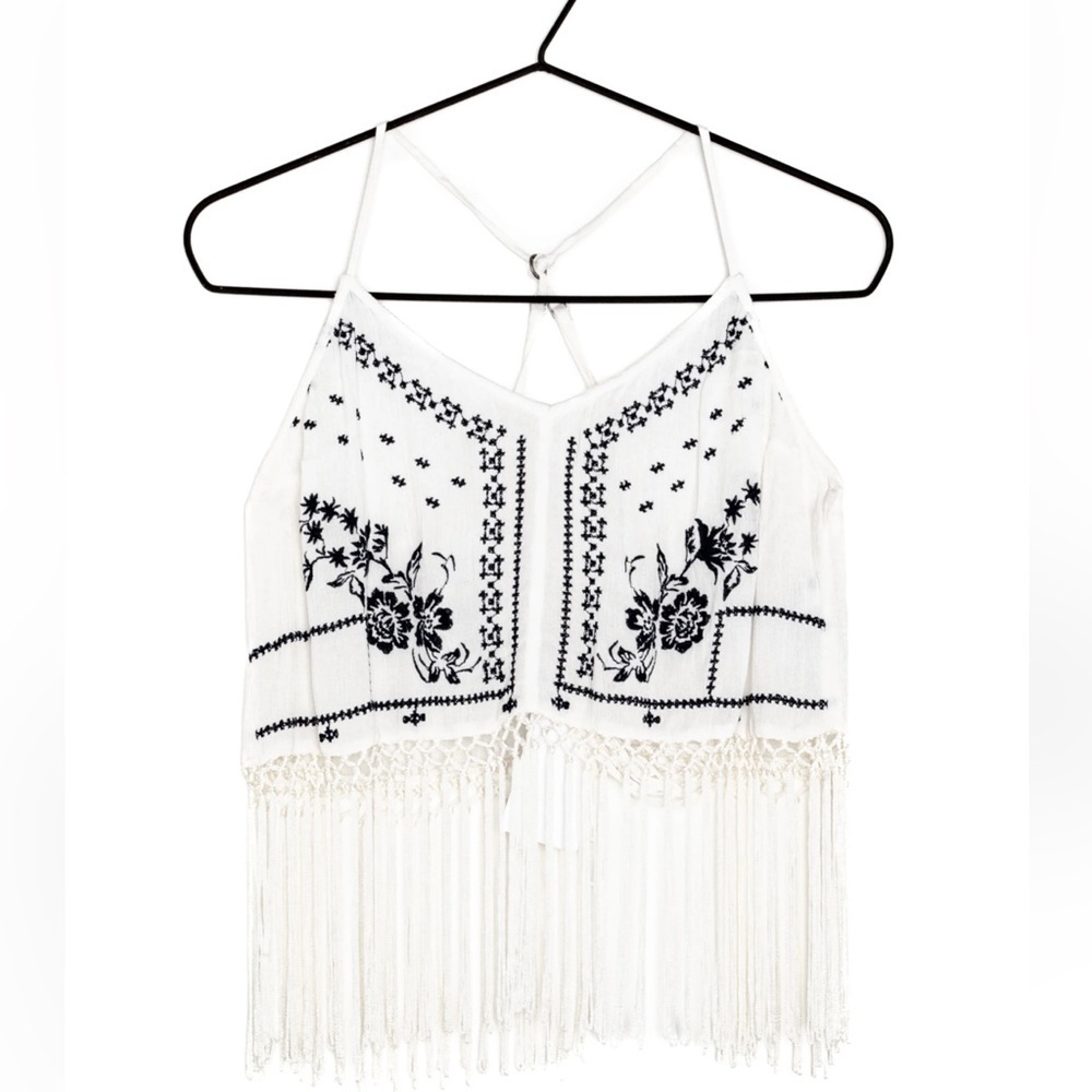 Hollister White and Black Embellished Crop TOP NWOT BOHO Embroidered Medium - Picture 10 of 10